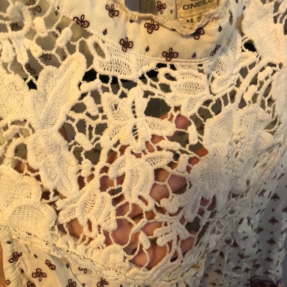 Floral Tank Top - Picture 4 of 6